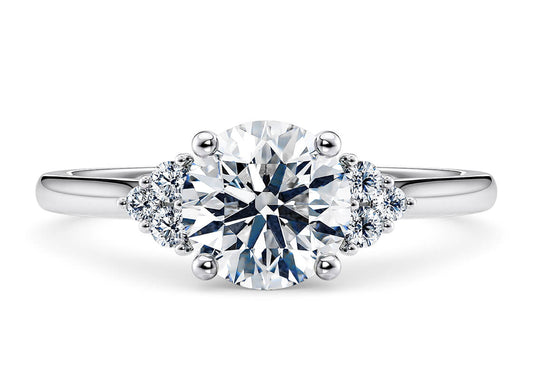 Rosa vintage round cut Diamond 18k white gold